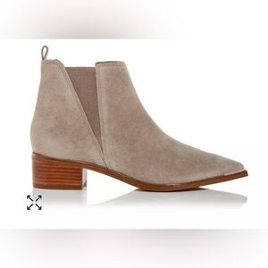 NIB Marc fisher Yale bootie size 8.5 tan suede